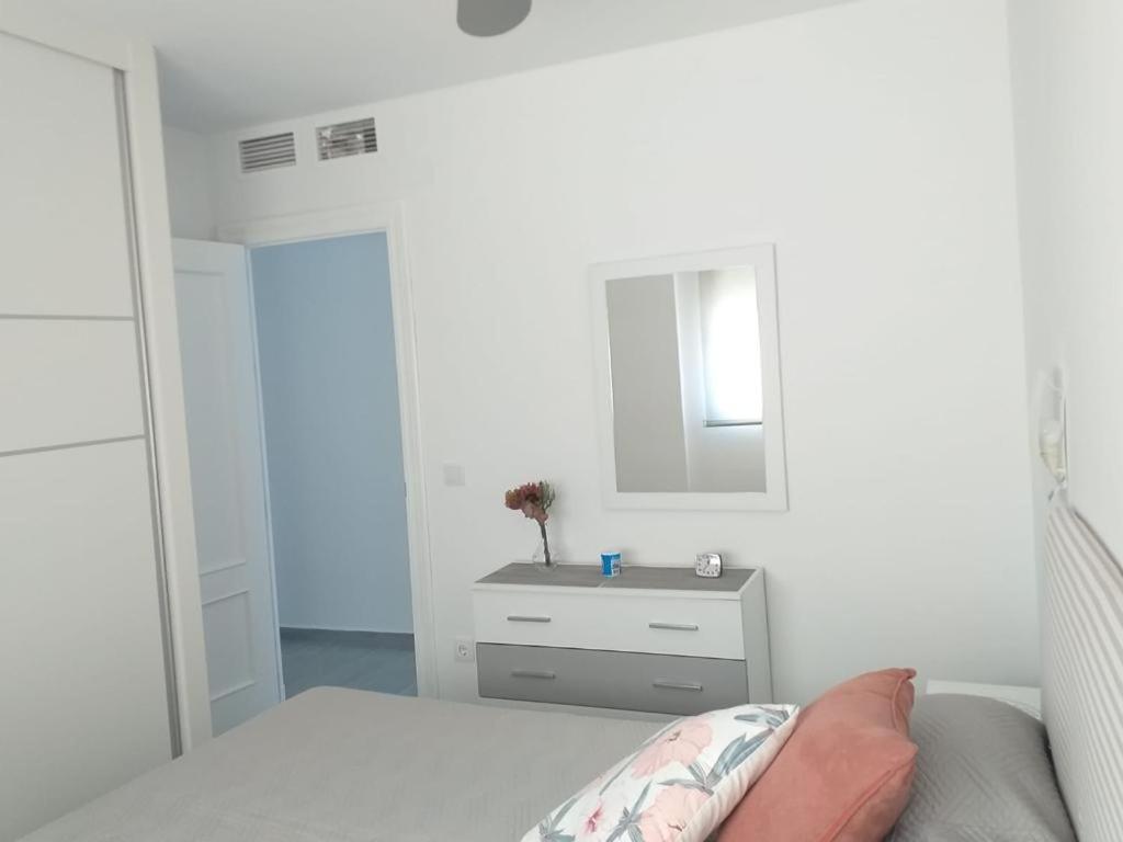Maravilloso Apartamento En Альмуньекар Экстерьер фото